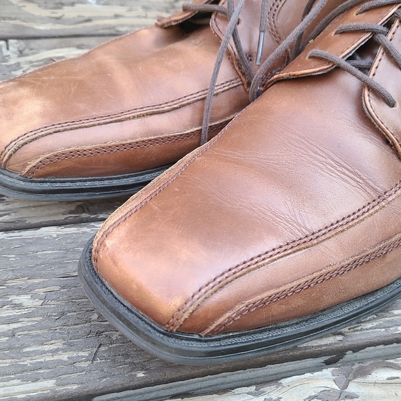 Dockers Brown Derby Brogue Cap Toe Oxford Shoe | 9 - Picture 6 of 13